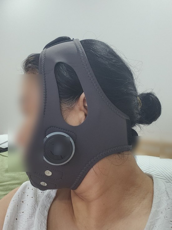 my rediscovered dopamine menu items — facial contour massage band from my own drawer